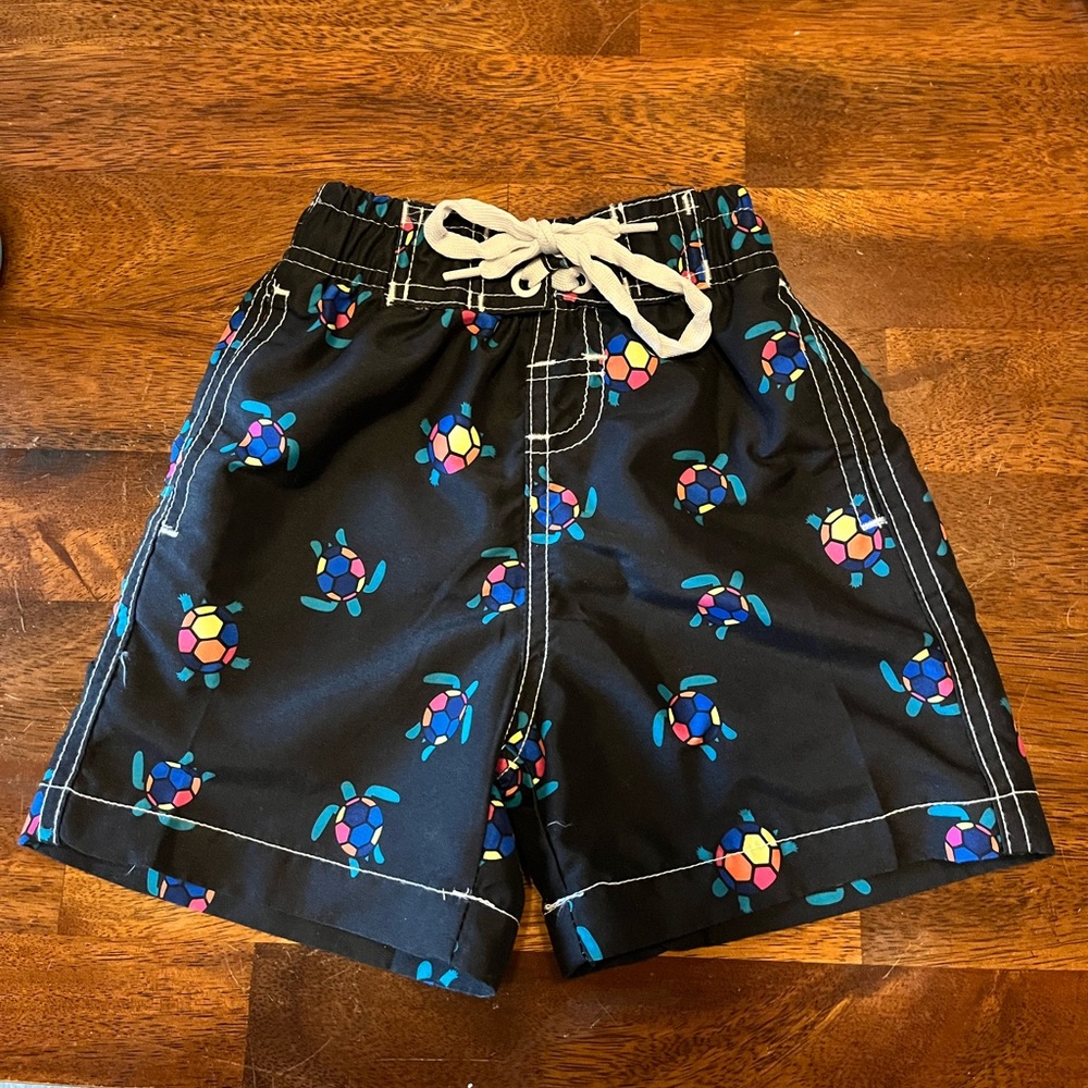 Kids Black Swim Shorts with Turtle Print Sz 2T